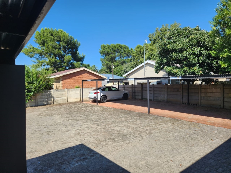 To Let commercial Property for Rent in Dan Pienaar Free State